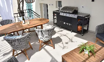 Rovinj Duplex Apartment with Terrace and BBQ