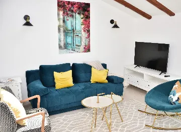 Rovinj Duplex Apartment with Terrace and BBQ