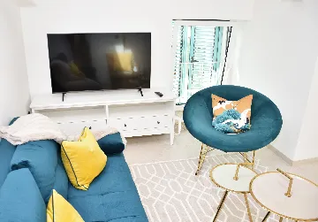 Rovinj Duplex Apartment with Terrace and BBQ