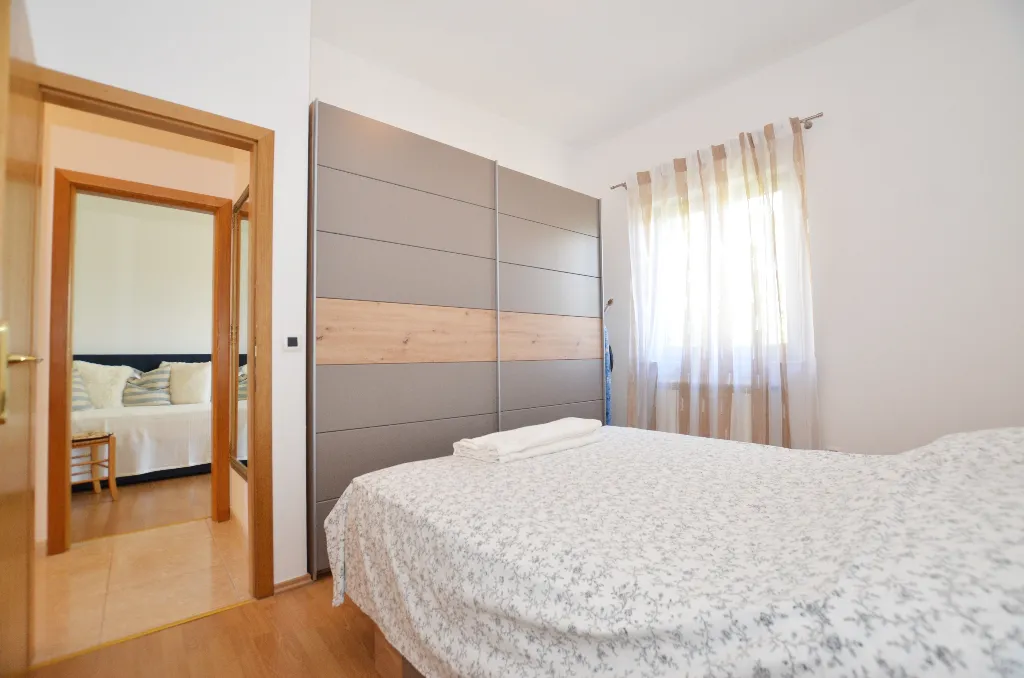 Rovinj 2-Bedroom Apartment for 4 Guests