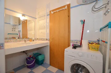 Rovinj 2-Bedroom Apartment for 4 Guests