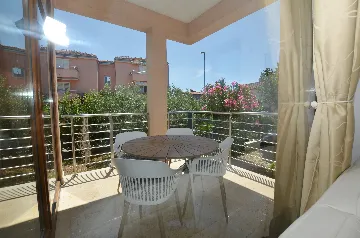 Rovinj 2-Bedroom Apartment for 4 Guests