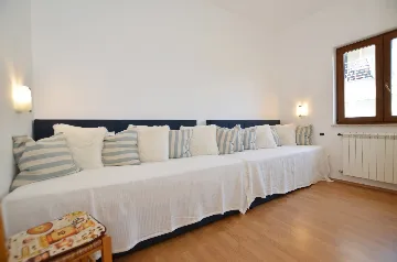 Rovinj 2-Bedroom Apartment for 4 Guests