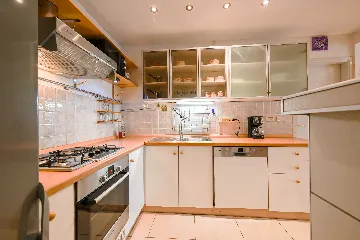 Two-Bedroom Apartment in Rovinj for Up to 5