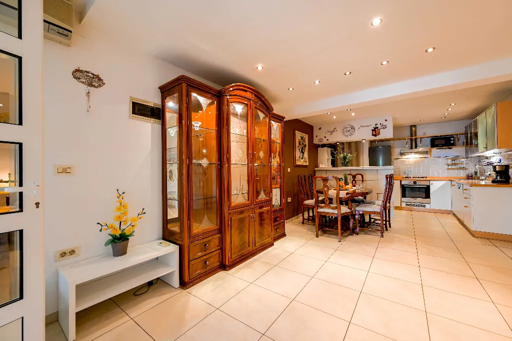 Two-Bedroom Apartment in Rovinj for Up to 5