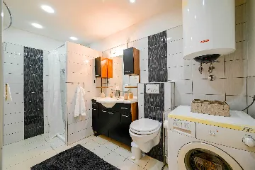 Two-Bedroom Apartment in Rovinj for Up to 5