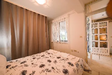 Two-Bedroom Apartment in Rovinj for Up to 5