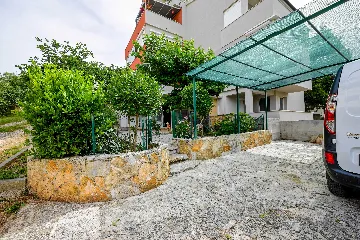 Two-Bedroom Apartment in Rovinj for Up to 5