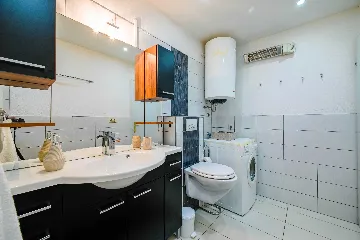 Two-Bedroom Apartment in Rovinj for Up to 5