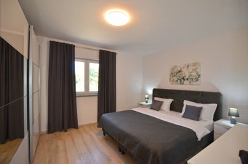 2-Bedroom Apartment in Bale for Up to 4 Guests