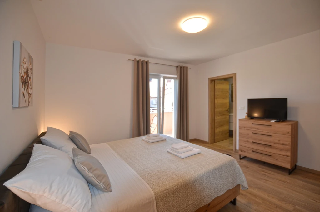 Holiday House in Bale for Up to 6 Guests