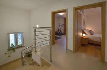 Holiday House in Bale for Up to 6 Guests