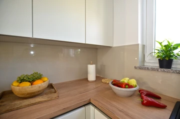 Holiday House in Bale for Up to 6 Guests