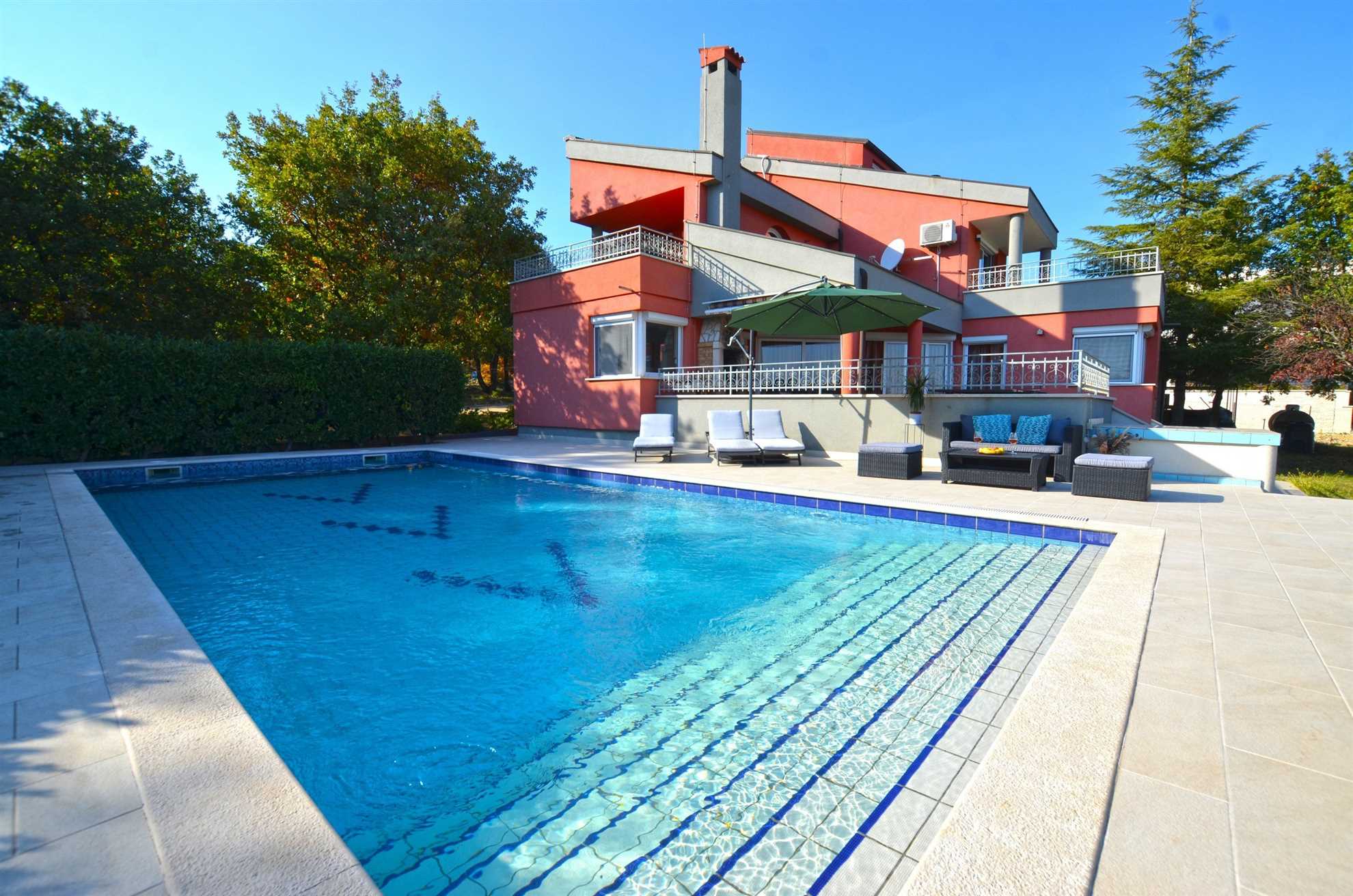 Casa Rubino with pool
