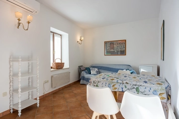 Rovinj 1-Bedroom Apartment for Up to 4 Guests