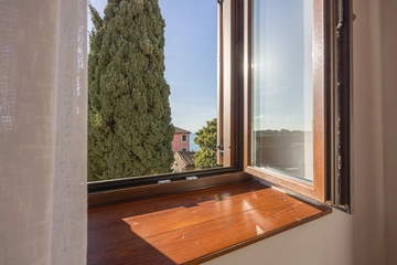 Air-Conditioned 1-Bedroom Apartment in Rovinj