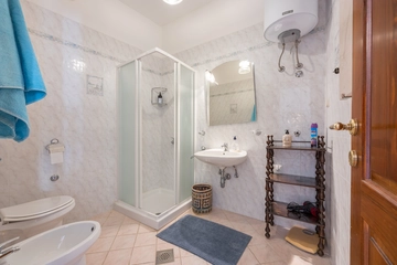 Air-Conditioned 1-Bedroom Apartment in Rovinj