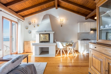 Rovinj Sea View 1-Bedroom Apartment with Balcony