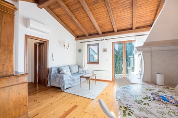 Rovinj Sea View 1-Bedroom Apartment with Balcony