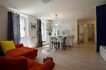 Rovinj Downtown 1-Bedroom Apartment in Pedestrian Zone