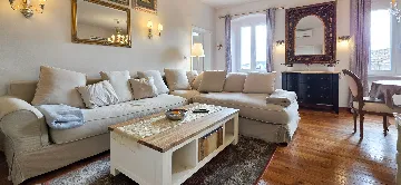 2-Bedroom Apartment in Rovinj for 4 Guests