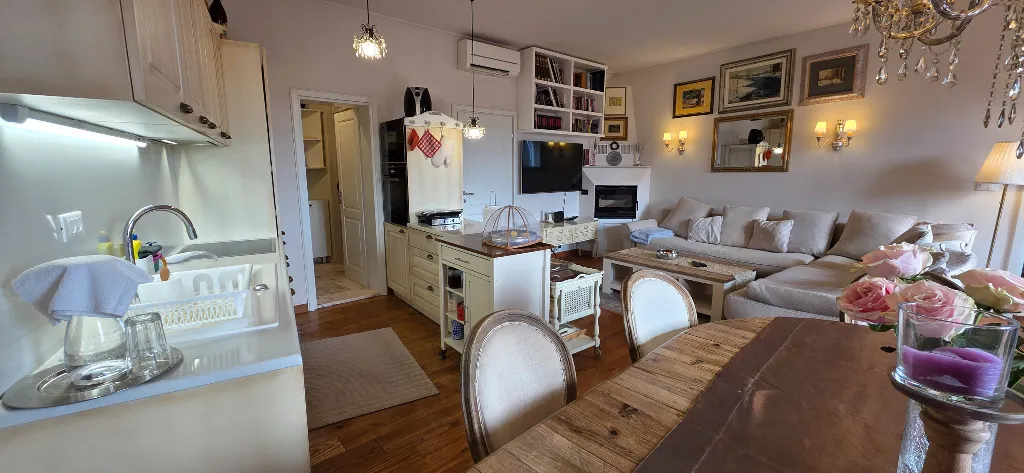 2-Bedroom Apartment in Rovinj for 4 Guests