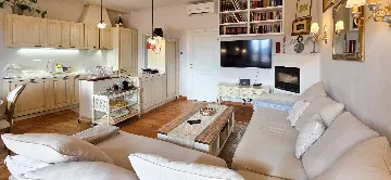 2-Bedroom Apartment in Rovinj for 4 Guests