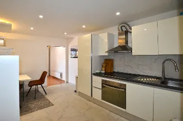 1-Bedroom Apartment for 3 Guests in Rovinj