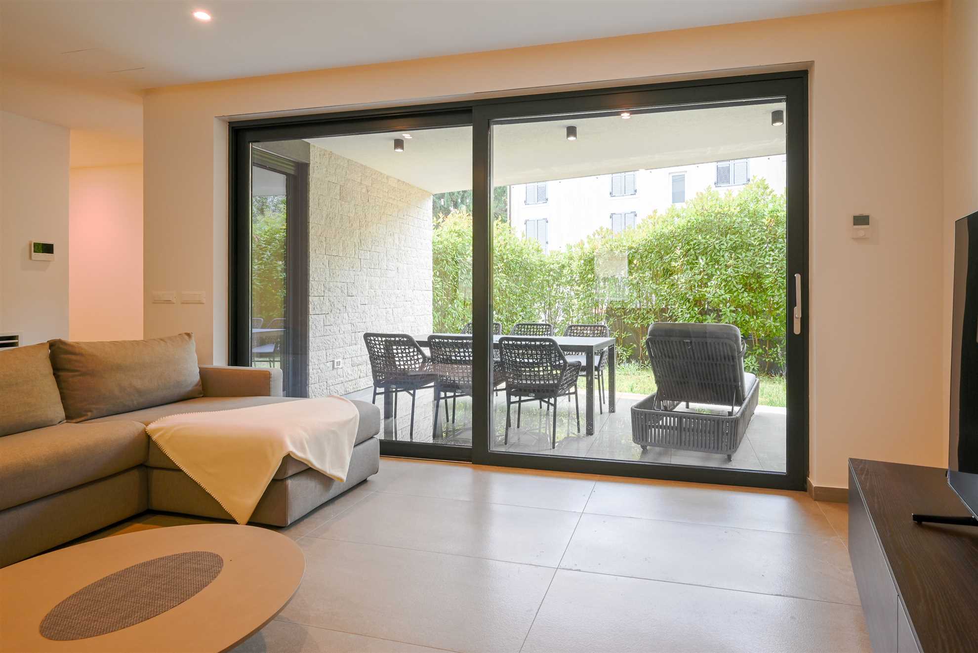 Stella Residence With parking