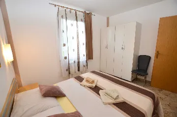 Rovinj 2-Bedroom Apartment with Shared Terrace