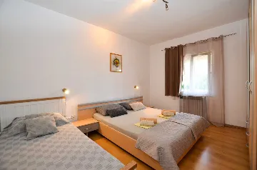 Rovinj 1-Bedroom Apartment with Private Parking
