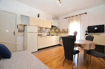 Rovinj 1-Bedroom Apartment with Private Parking