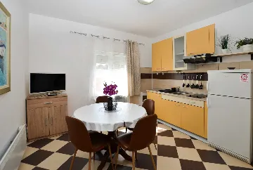 Rovinj 1-Bedroom Apartment with Private Parking