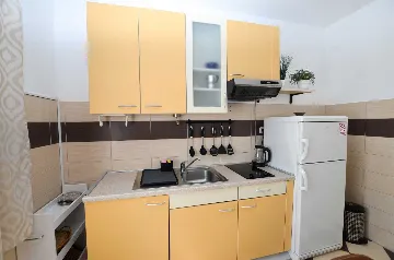 Rovinj 1-Bedroom Apartment with Private Parking