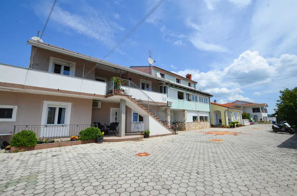 Rovinj 1-Bedroom Apartment with Private Parking