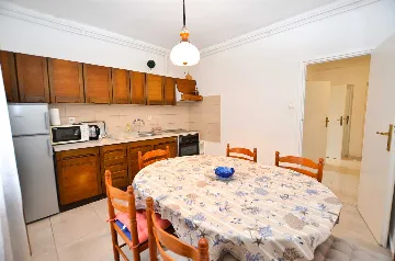 Rovinj Apartment with Private Parking for up to 6