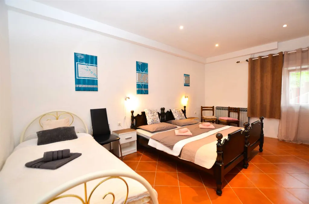 Rovinj Apartment with Private Parking for up to 6