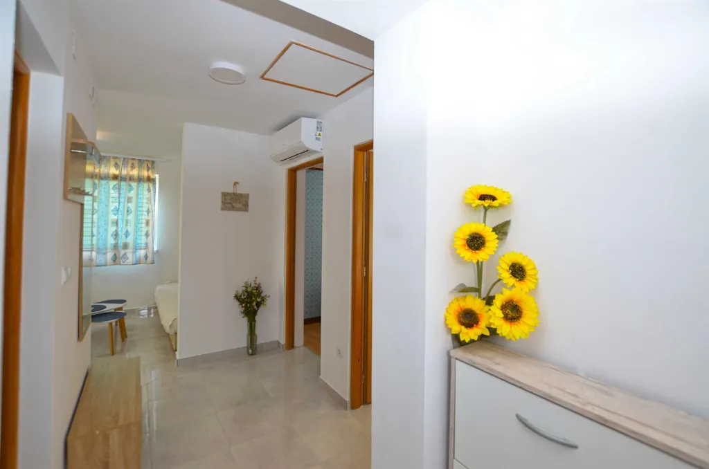 Holiday House with Pool in Rovinj (4–5 Guests)