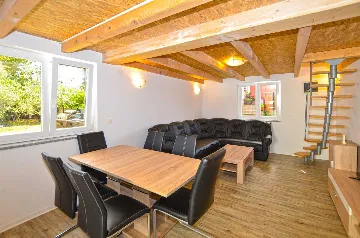 Rovinj Two-Bedroom Apartment with Shared Pool