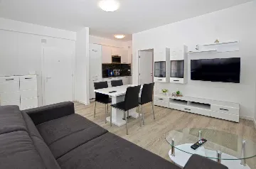 Rovinj 1-Bedroom Apartment with Shared Pool