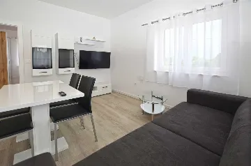 Rovinj 1-Bedroom Apartment with Shared Pool