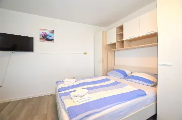 Rovinj Studio Apartment for 2 Guests with Shared Pool