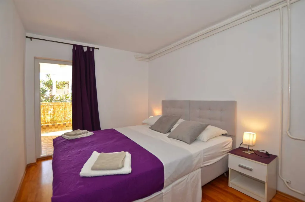 Two-Bedroom Apartment for 4 in Rovinj