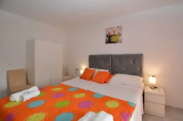 Rovinj 2-Bedroom Apartment for Up to 4 Guests