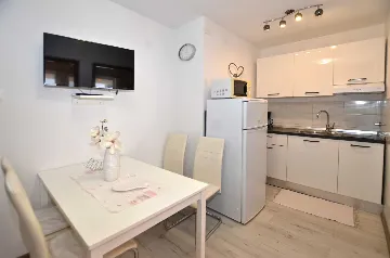 2-Bedroom Apartment in Rovinj with Balcony