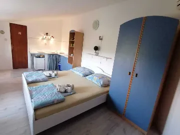 Studio in Rovinj for up to 3 Guests with Parking