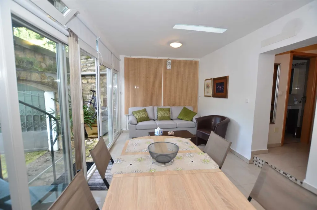 Apartment in Rovinj with 2 Bedrooms (Up to 4)