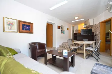 Apartment in Rovinj with 2 Bedrooms (Up to 4)