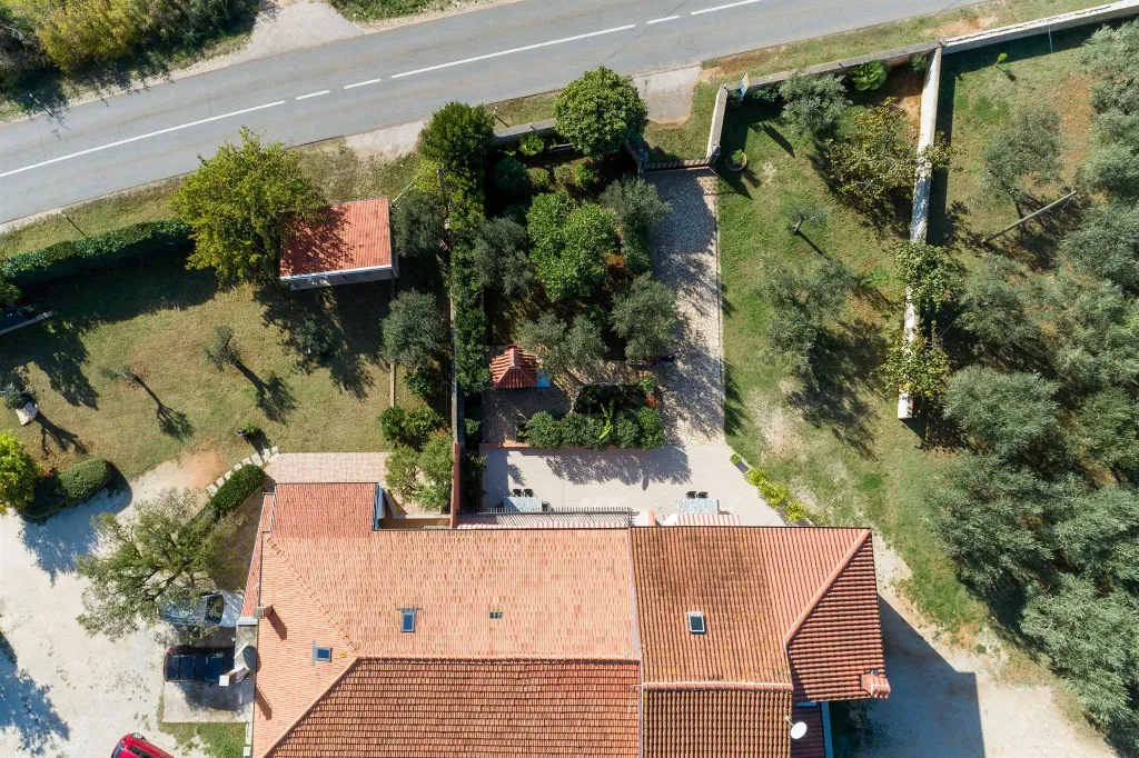 Rovinj 3-Bedroom Apartment for Up to 6 Guests