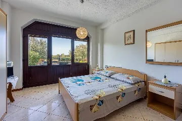 2-Bedroom Apartment in Rovinj for 4 Guests